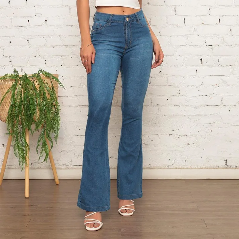 Calça Feminina Flare Lavagem Premium