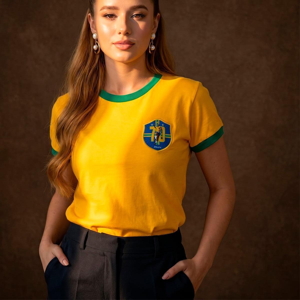 Camisa Brasil Retrô Pelé 1970 Feminina