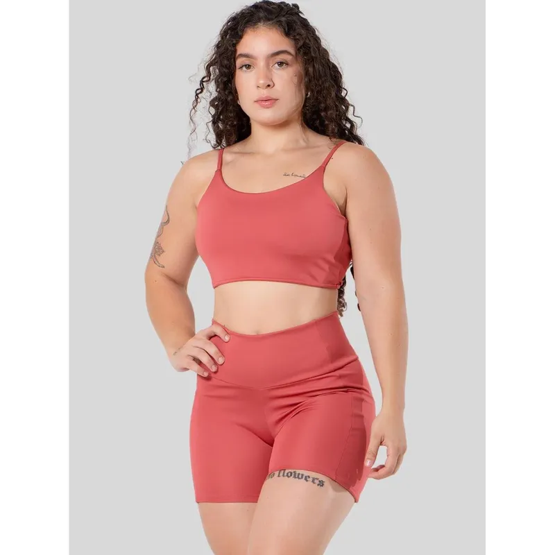 Conjunto Fitness Performance Top Alcinha Shorts com Bolsos