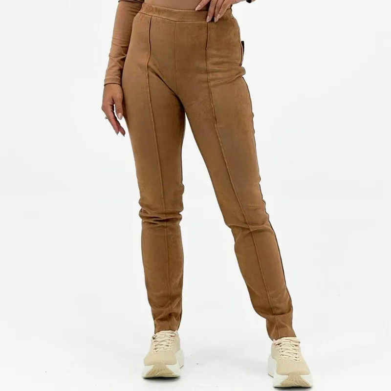 Calça Bana Bana Skinny em Suede Feminina