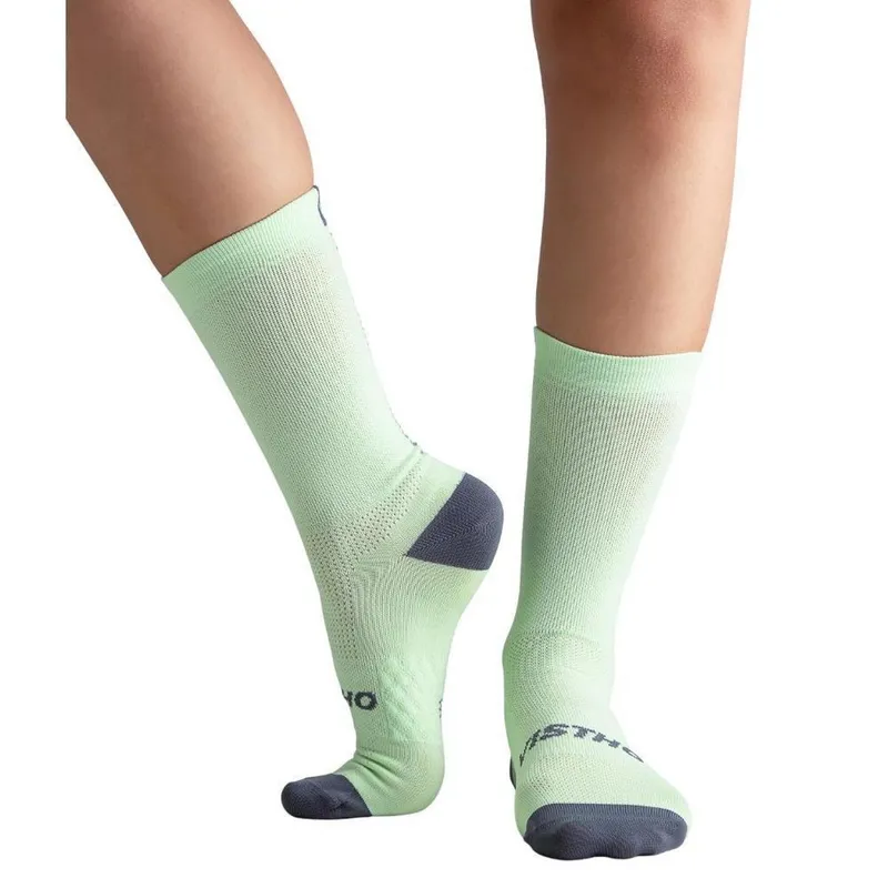 MEIA PERFORMANCE POLIAMIDA RUNNING E CICLISMO CANO MÉDIO