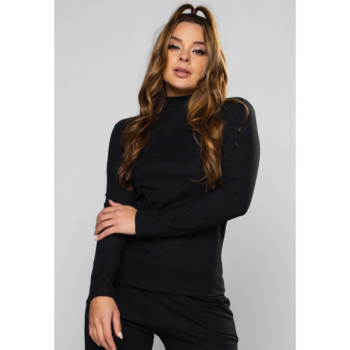 Blusa Canelada Gola Alta Camisa Manga Longa Cacharel MVB Modas