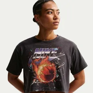 Camiseta Nike Basketball Vintage Feminina
