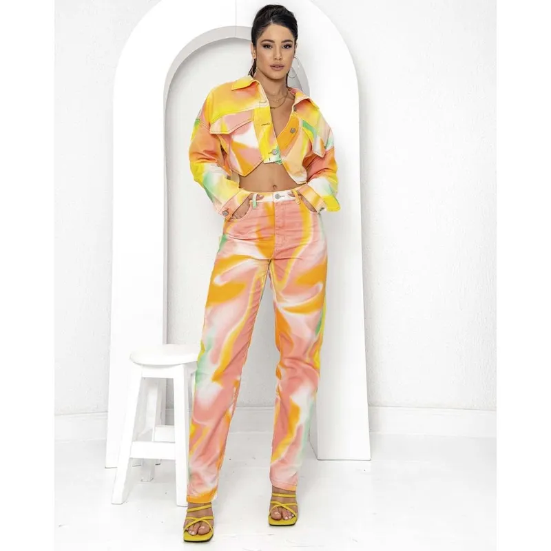 CALÇA FEMININA MOM COM ABERTURA LATERAL NA BARRA 22551