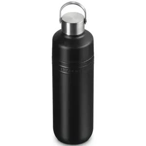 GARRAFA LE CREUSET TÉRMICA ON THE GO EM AÇO INOXIDÁVEL 1 LITRO MATTE BLACK 41066330000001