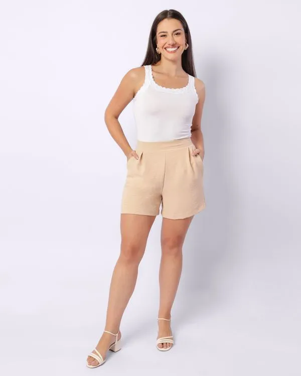 Short Feminino Curto Bolso Bege P