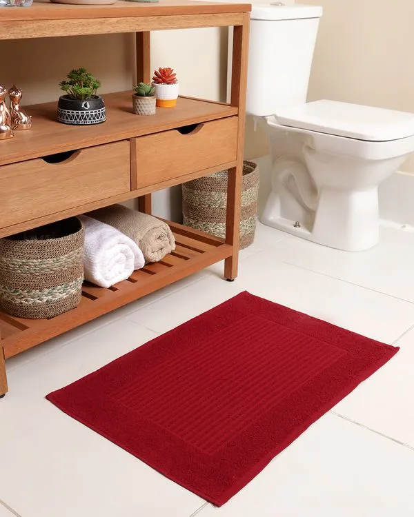 Toalha De Piso Atlântica 50cm x 70cm Antiderrapante Vermelho UN