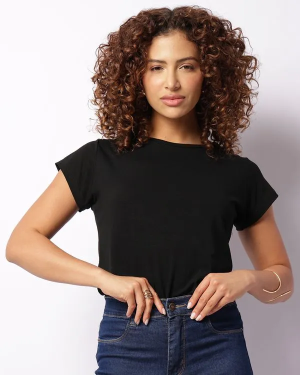 Blusa Feminina Manga Curta Aplicação De Metal Preta GG