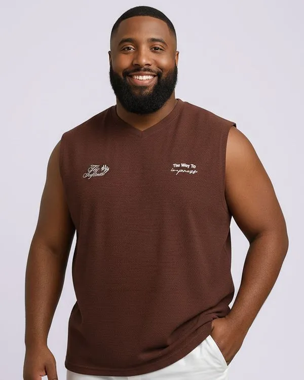 Regata Plus Size Masculina Machão Estampa Marrom G2