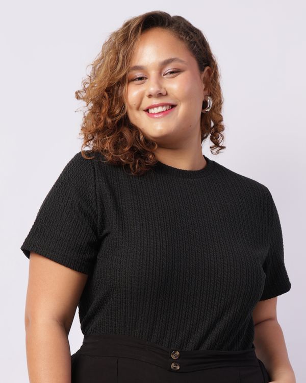 Blusa Plus Size Feminina Cropped Texturizada Preta G1