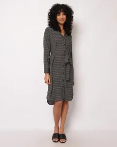 Vestido Feminino Chemise Berry & Co. Manga Longa Estampado Preto M