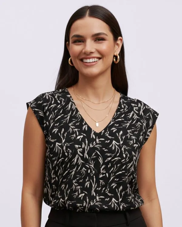 Blusa Feminina Berry & Co. Viscose Manga Curta Estampada Preta G