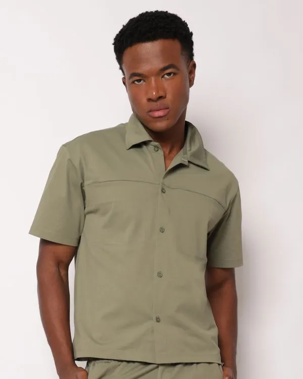 Camisa Masculina Bolsos Frontais Discretos Verde GG