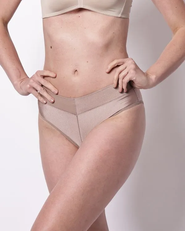 Calcinha Biquini Feminina Cavada DeMillus Bege XG