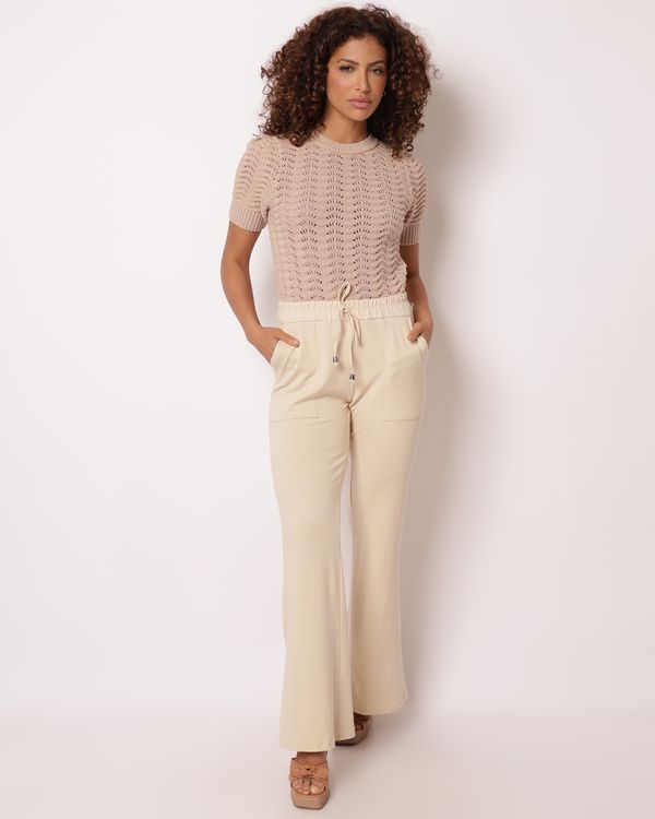 Calça Feminina Reta Viscose com Bolsos Bege P