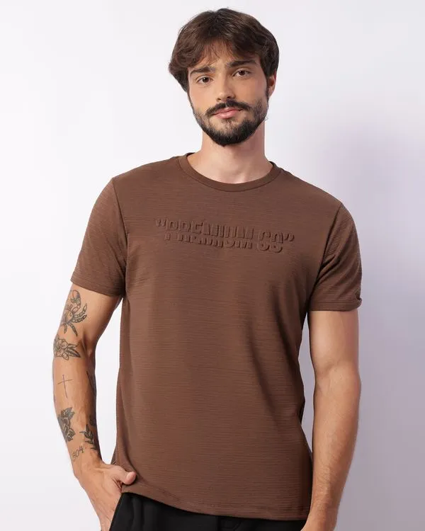 Camiseta Masculina Texturizada Estampa Emboss Manga Curta Marrom G