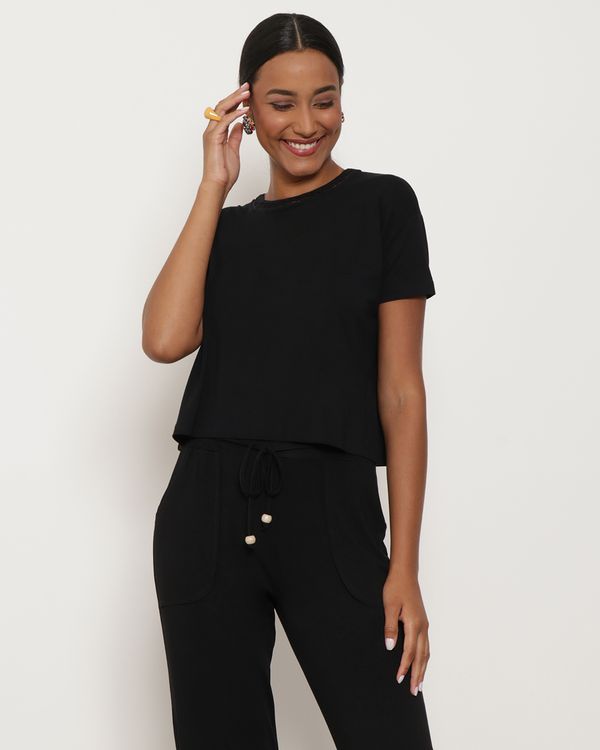 Blusa Feminina Decote com Detalhe Preta M