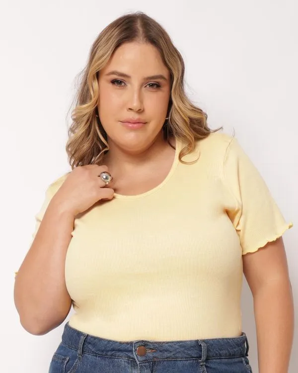 Blusa Plus Size Feminina Básica Canelada Manga Curta Amarela G1