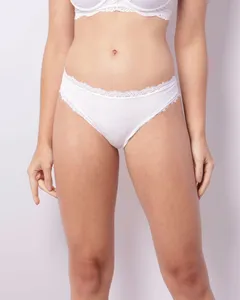 Calcinha Feminina Biquíni Sem Costura Detalhe Renda Branca P