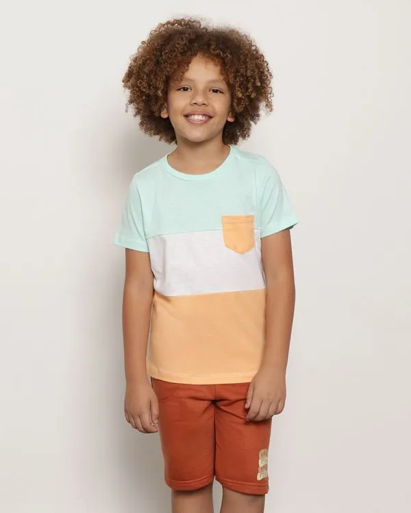 Camiseta Infantil Manga Curta Recortes Verde 4
