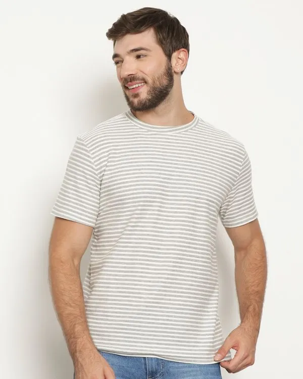 Camiseta Masculina Texturizada Listrada Manga Curta Cinza P
