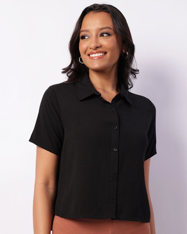 Camisa Feminina Berry & Co. Mullet Manga Curta Preta GG