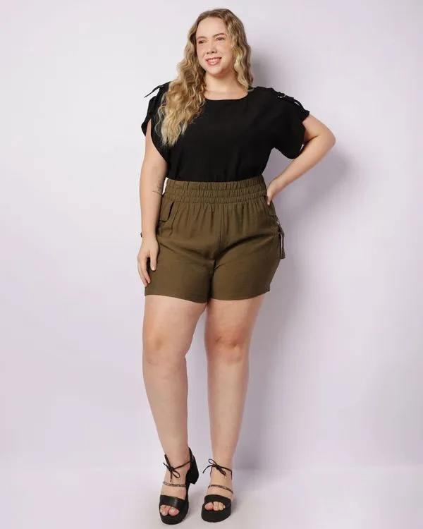 Short Plus Size Feminino Curto Berry & Co. Bolso Cargo Verde G2