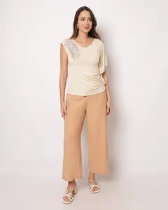 Calça Feminina Wide Leg Berry & Co. com Botões Bege P
