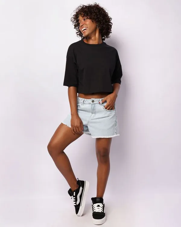 Short Jeans Feminino Curto Aplicação De Tachas Azul 42