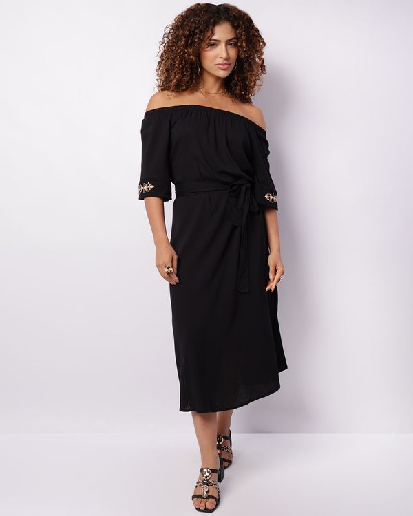 Vestido Feminino Midi Manga 3/4 Bordada Com Fenda Preto M