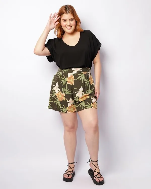 Short Plus Size Feminino Curto Viscose Estampado Verde G3
