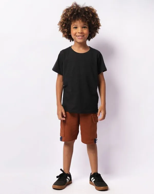 Bermuda Infantil Moletinho Cargo Com Recortes Marrom 8