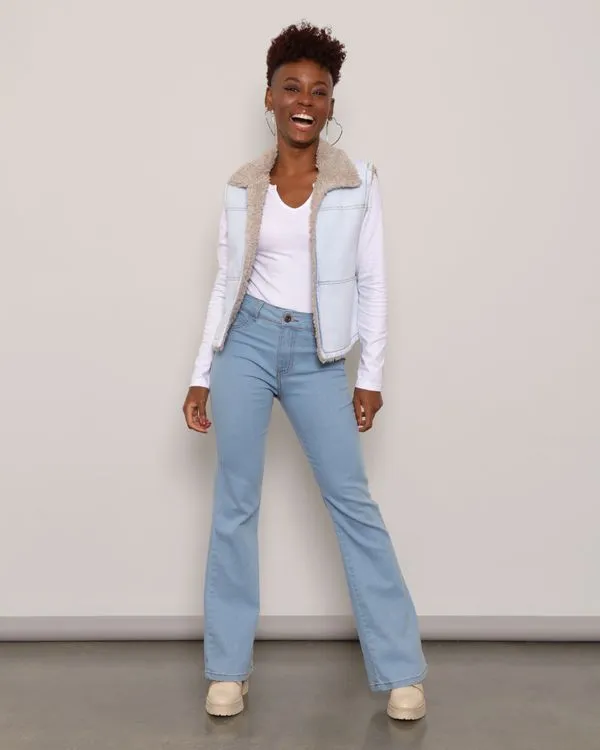 Calça Jeans Feminina Flare Com Bolso Azul 42
