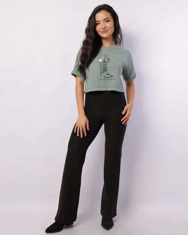 Calça Feminina Flare Berry & Co. Básica Preta P