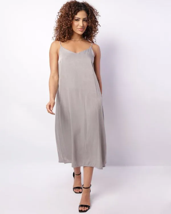 Vestido Feminino Midi Berry & Co. Viscose Prateado GG