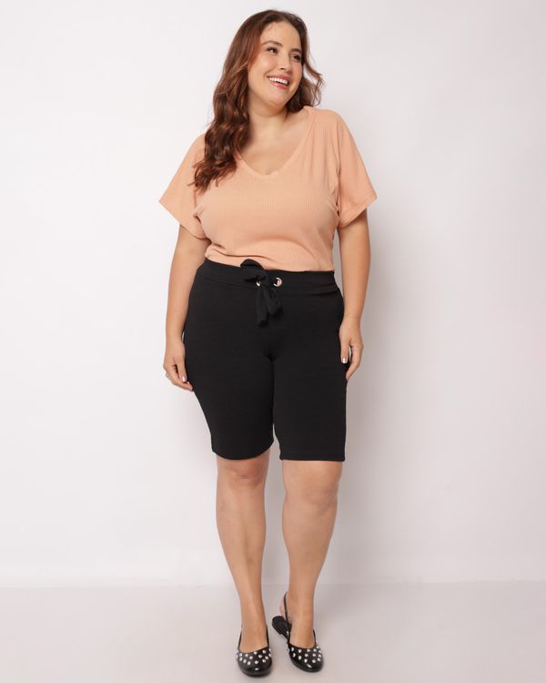 Bermuda Plus Size Feminina Reta Crepe Ilhós Amarração Preta G3