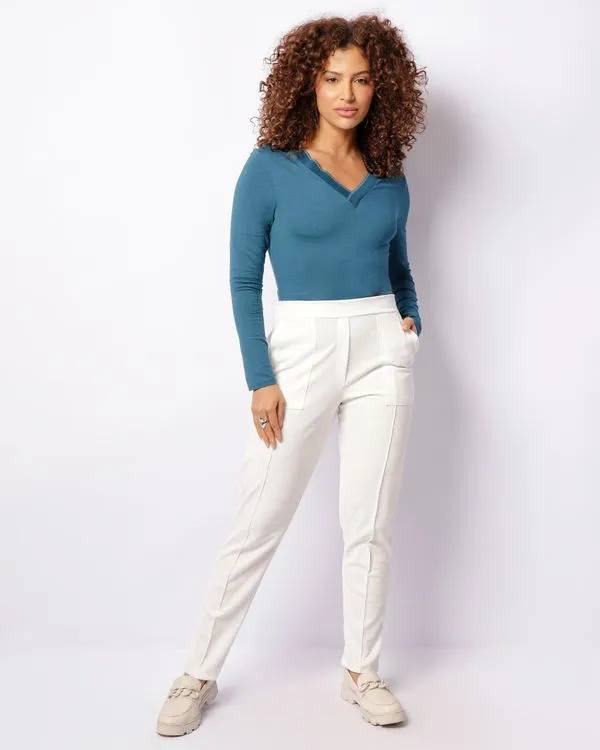 Calça Feminina Crepe Reta Com Bolsos Off White P