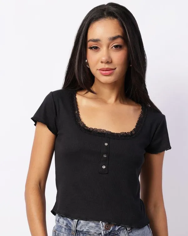 Blusa Feminina Cropped Canelada Detalhe Renda Preta M