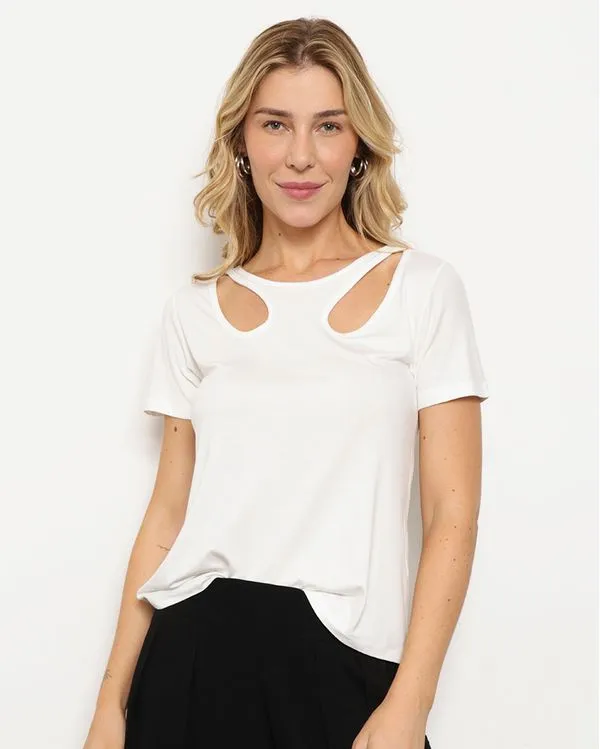 Blusa Feminina Manga Curta Lisa Recortes Off White M