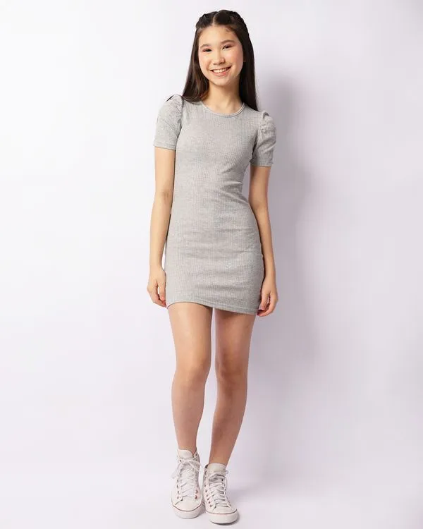 Vestido Juvenil Canelado Curto Manga Bufante Cinza 12