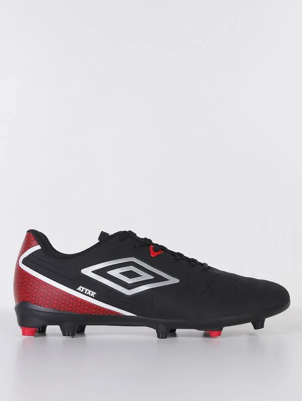 Chuteira Attak Eternal Campo Umbro Masculina PRETO/PRATA 39