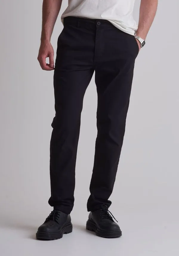 Calça alfaiataria skinny Calça alfaiataria preta preto 46