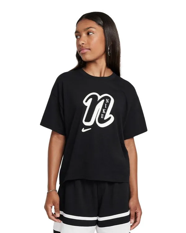 Camiseta Nike Sportswear Infantil - 10 à 12 anos