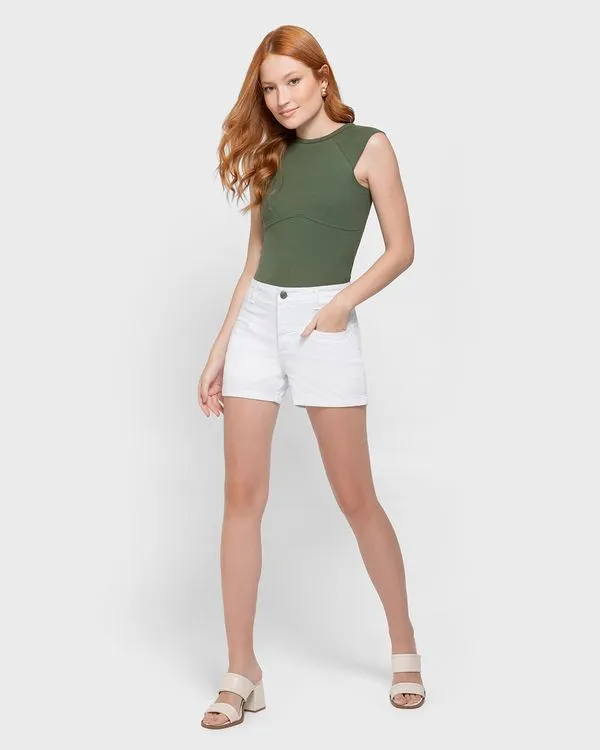 Shorts Feminino Bolso Diferenciado Em Sarja Com Elastano - ENFIM Branco - 40