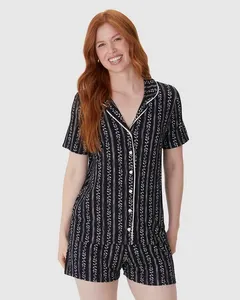 Pijama Curto Feminino Americano Estampa Corrida Digital Em Viscose Stretch Preto - G