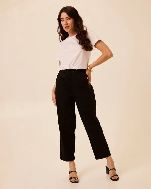 Calça Feminina Jogger Cintura Alta Em Tecido Acetinado Preto - G