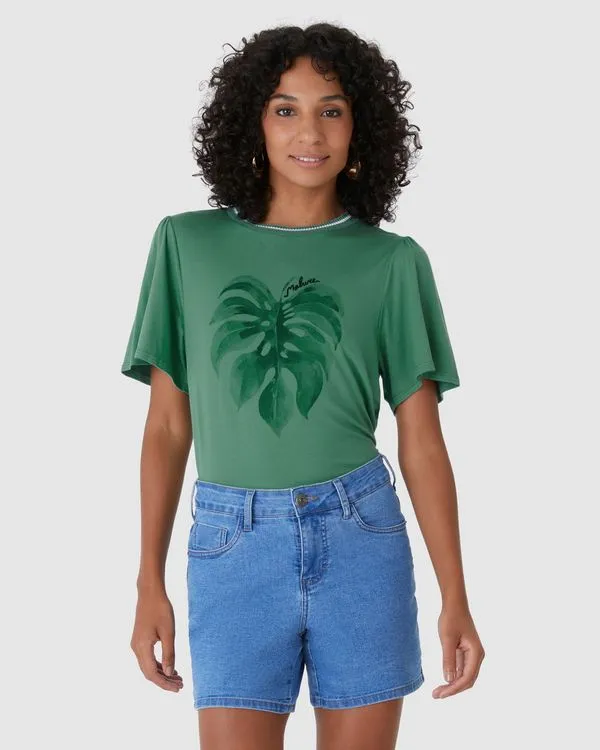 Camiseta Feminina Gola Retilínea Ilustração Frontal Em Viscose Stretch Verde - M