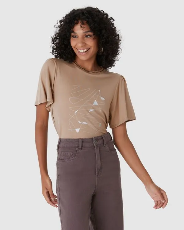 Camiseta Feminina Gola Retilínea Ilustração Frontal Em Viscose Stretch Marrom - P