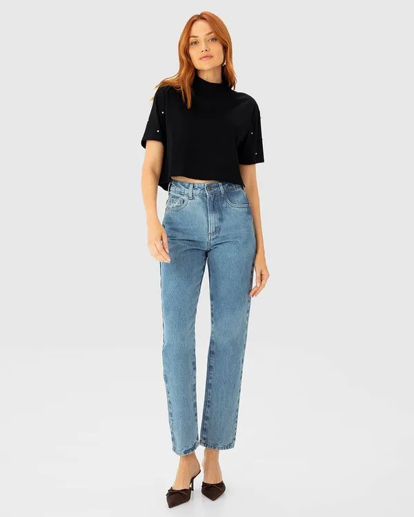 T-Shirt Feminina Cropped Gola Alta Aplique Strass Em Algodão - ENFIM Preto - PP