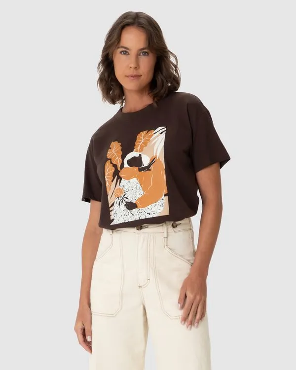 Camiseta Feminina Com Ilustração Em Algodão Marrom - M